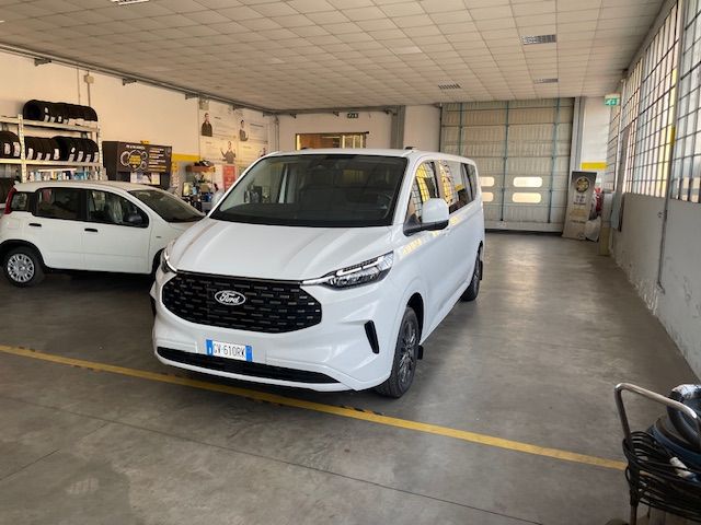Interno dell'officina Cordioli Auto